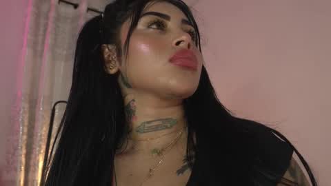 sofhia cruz online show from 19, 4, 2026