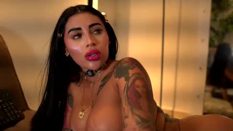 Snapshot of sofhia_cruz chatting on 23, 7, 2026 sofhia cruz online show from 23, 7, 2026