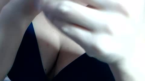Snapshot of sofi995971 chatting on 22, 7, 2026 Sofa Castellanos online show from 22, 7, 2026
