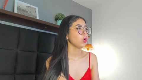 S O F I  online show from 5, 4, 2026