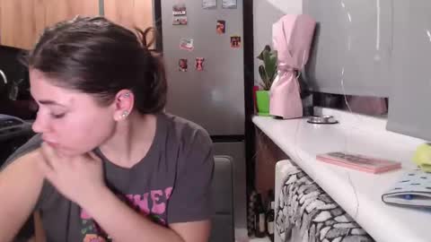 Snapshot of sofi_delightful chatting on 5, 3, 2025 Sofi online show from 5, 3, 2025