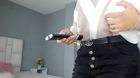 Snapshot of sofia__salazar chatting on 6, 2, 2026 sofia__salazar online show from 6, 2, 2026