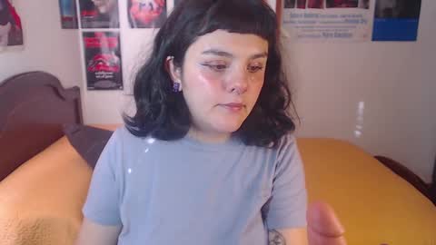 Snapshot of sofia_coolle chatting on 15, 12, 2024 Sofi online show from 15, 12, 2024