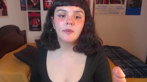 Snapshot of sofia_coolle chatting on 1, 2, 2025 Sofi online show from 1, 2, 2025