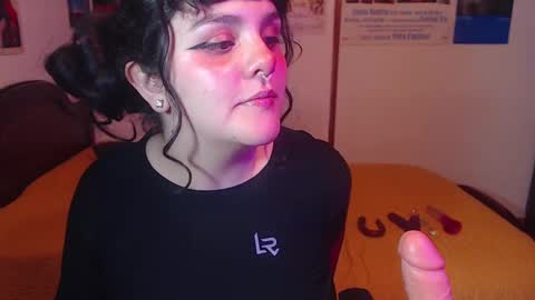 Snapshot of sofia_coolle chatting on 6, 3, 2025 Sofi online show from 6, 3, 2025