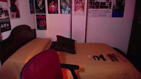 Snapshot of sofia_coolle chatting on 2, 10, 2025 Sofi online show from 2, 10, 2025