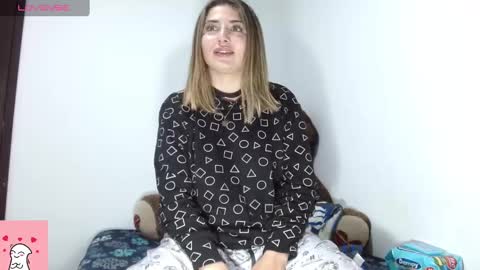 Sofia Naughty18 online show from 13, 2, 2025