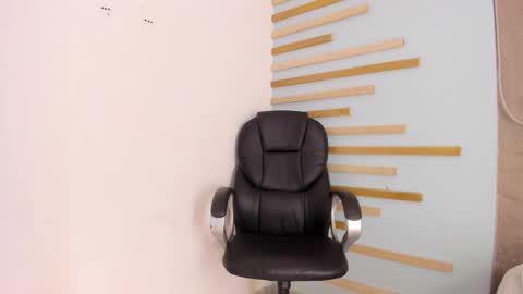 Snapshot of sofia_riveraa chatting on 5, 12, 2024 SOFIA online show from 5, 12, 2024