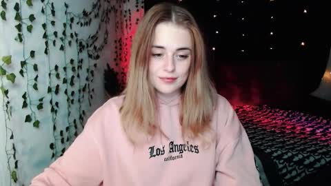 sofia_rosemary online show from 12, 10, 2025