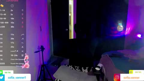 Snapshot of sofia_vanner chatting on 23, 4, 2026 SOFIA online show from 23, 4, 2026