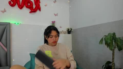 Snapshot of sofia_villareal chatting on 3, 3, 2026 Sofa online show from 3, 3, 2026