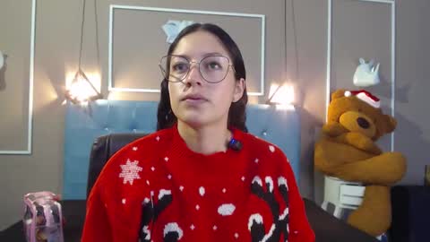 Sofa online show from 30, 11, 2025