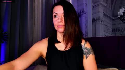 Snapshot of sofiafoster chatting on 5, 1, 2025 Sofia online show from 5, 1, 2025