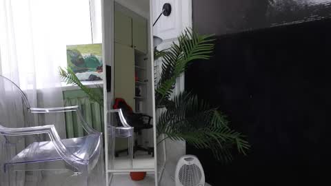 Snapshot of sofiafoster chatting on 5, 10, 2025 Sofia online show from 5, 10, 2025