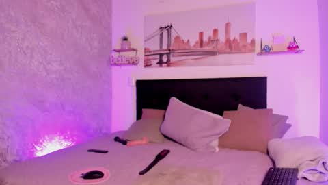 sofialujan_ online show from 28, 3, 2026