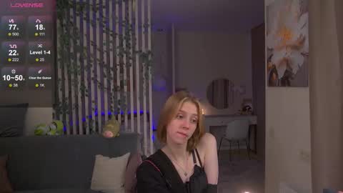 Sofia Help me overcome shynes with 100 thumbs up online show from 12, 10, 2025