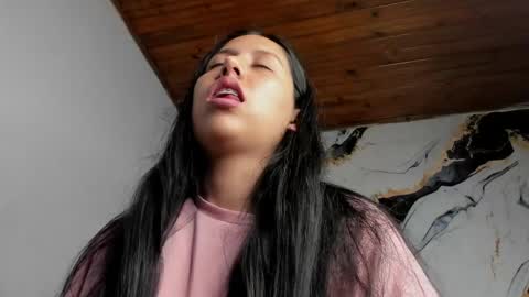 Sofia and Noah online show from 3, 4, 2026