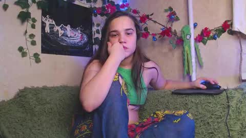 Snapshot of sofiberg chatting on 25, 9, 2025 SofiBerg online show from 25, 9, 2025