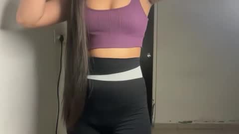 Snapshot of sofie_diva chatting on 16, 10, 2025 divya online show from 16, 10, 2025