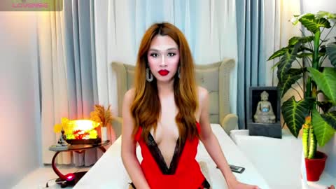 Snapshot of sofiesticatedasiancummer chatting on 11, 5, 2026 Sofie online show from 11, 5, 2026