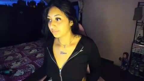 Snapshot of sofii_1219 chatting on 28, 4, 2026 SOFI online show from 28, 4, 2026