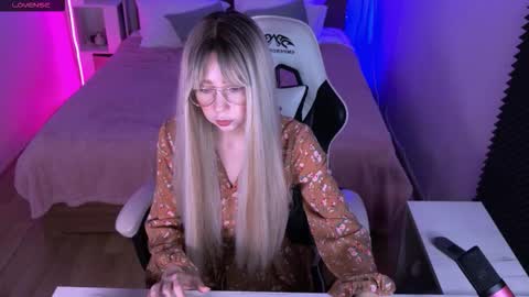 Sofia online show from 15, 10, 2025