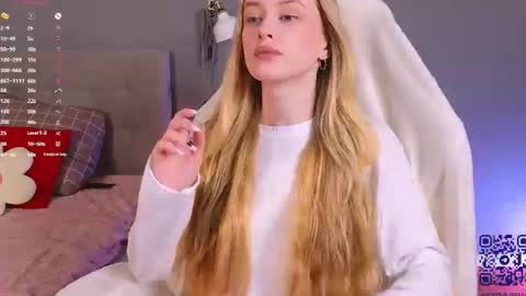 Snapshot of soft_babe chatting on 5, 7, 2026 Milisa online show from 5, 7, 2026