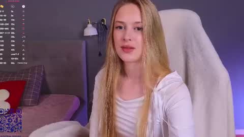 Snapshot of soft_babe chatting on 21, 7, 2026 Milisa online show from 21, 7, 2026