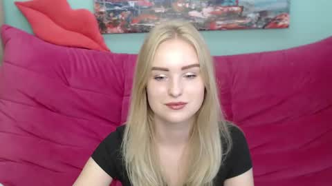 Snapshot of sofysoft chatting on 23, 9, 2025 sofysoft online show from 23, 9, 2025