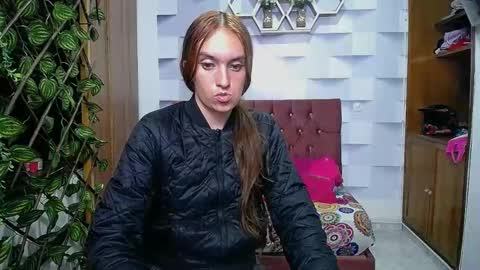 sofyswee online show from 9, 10, 2025