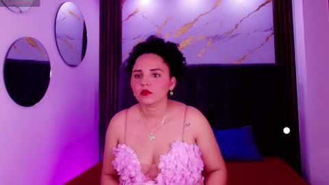 Sol Latiana online show from 8, 5, 2026