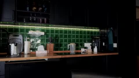 Bella online show from 1, 3, 2026