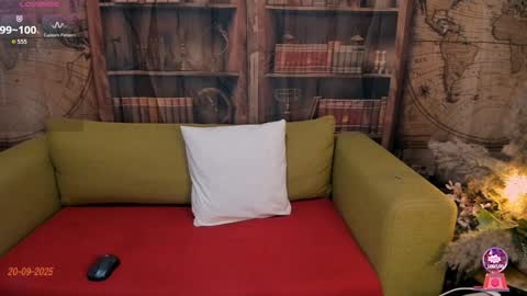 Snapshot of solar_criss chatting on 20, 9, 2025 Criss online show from 20, 9, 2025