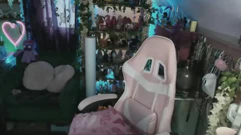 Snapshot of solesticia chatting on 12, 2, 2025 solesticia online show from 12, 2, 2025