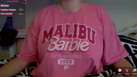 Snapshot of solesticia chatting on 11, 10, 2025 solesticia online show from 11, 10, 2025