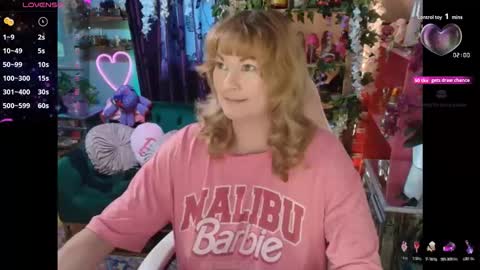 Snapshot of solesticia chatting on 3, 11, 2025 solesticia online show from 3, 11, 2025