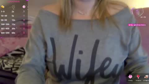 Snapshot of solesticia chatting on 21, 11, 2025 solesticia online show from 21, 11, 2025