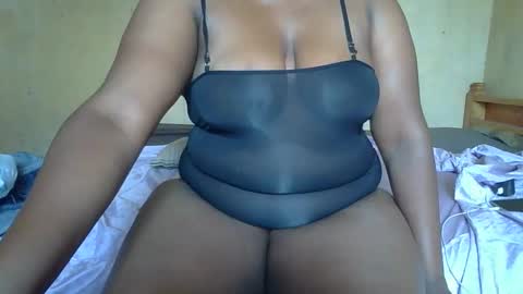 Snapshot of sollybunny chatting on 9, 2, 2026 Solly bunny online show from 9, 2, 2026