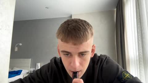 Jett online show from 10, 4, 2026