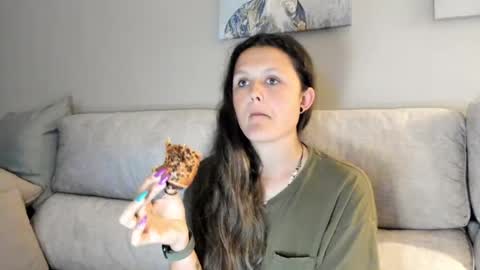 SomeonesDay online show from 12, 4, 2026