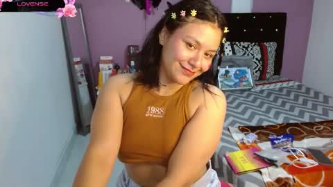 sonialatin69 online show from 28, 1, 2025