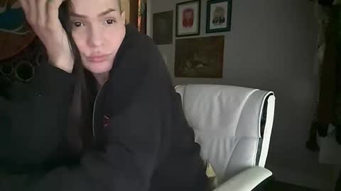 Snapshot of sonnieday chatting on 25, 5, 2026 Sonnie Day online show from 25, 5, 2026