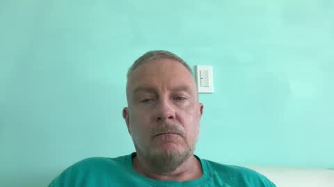 Max Banana online show from 9, 2, 2025