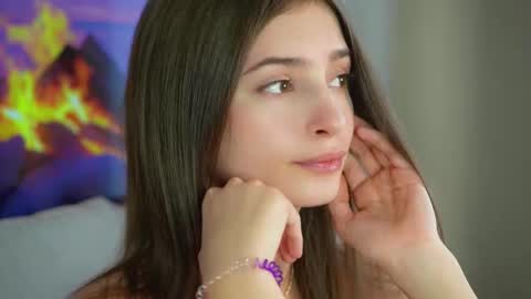 Snapshot of sonyaericsson chatting on 6, 11, 2025 Eva 3 online show from 6, 11, 2025