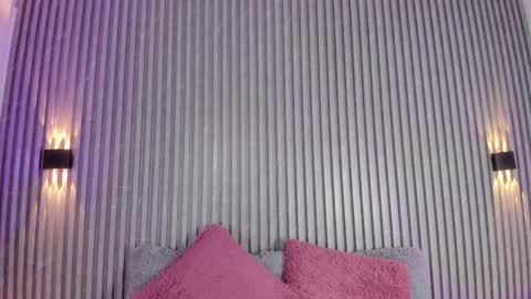 Sophi online show from 17, 2, 2025