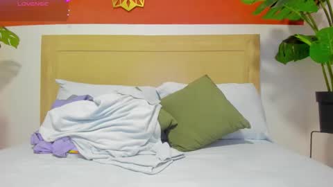 Snapshot of sophia_gomezz_ chatting on 3, 2, 2026 sofi online show from 3, 2, 2026