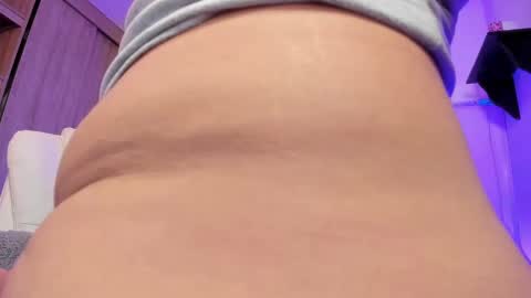 Snapshot of sophia_grants chatting on 25, 2, 2025 sophia_grants online show from 25, 2, 2025