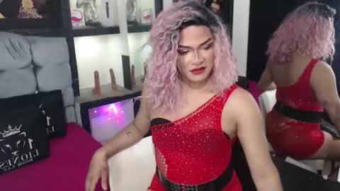 sophia_hott01 online show from 4, 12, 2025