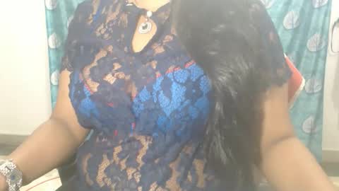 Snapshot of sophia_indian chatting on 18, 5, 2026 Sophia Tamil online show from 18, 5, 2026