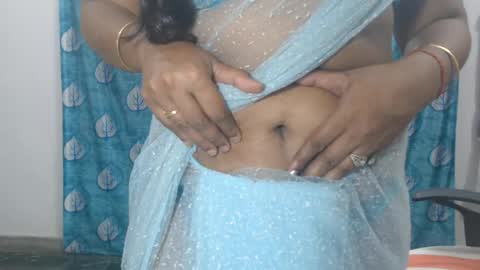Snapshot of sophia_indian chatting on 26, 7, 2026 Sophia Tamil online show from 26, 7, 2026